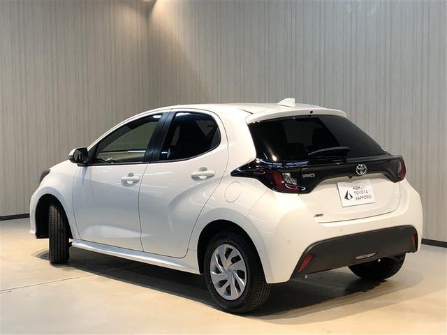 ヤリス X 追突防止装置 VSC スマートキー&プッシュスタート イモビライザー 寒冷地仕様 Bカメラ マニュアルエアコン ETC付 ナビ Aクルコン レンタアップ 4WD パワーウインドウ ABS キーレス(7枚目)