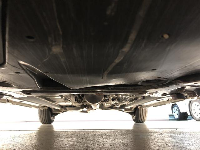 ヤリス X 追突防止装置 VSC スマートキー&プッシュスタート イモビライザー 寒冷地仕様 Bカメラ マニュアルエアコン ETC付 ナビ Aクルコン レンタアップ 4WD パワーウインドウ ABS キーレス(8枚目)