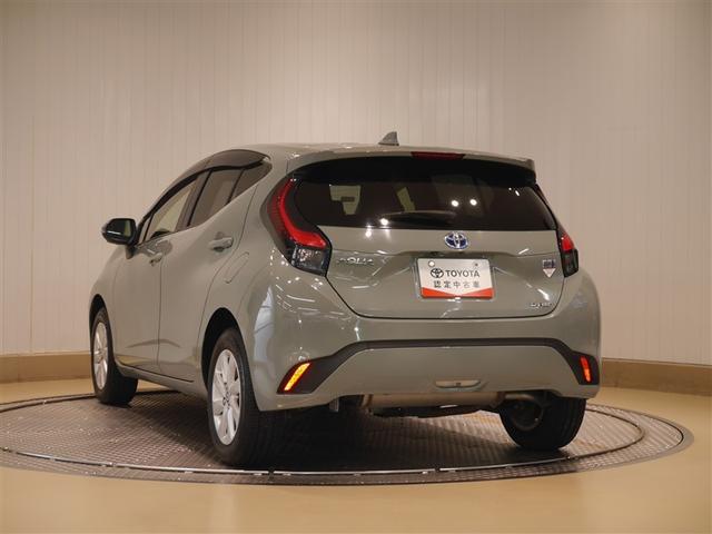 アクア Ｚ　クルコン　ドライブレコーダー　Ｂカメ　横滑り防止装置　盗難防止システム　スマートキー　ナビ　ＥＴＣ　寒冷地仕様　ＡＣ１００Ｖ電源　ＡＷ　ミュージックプレイヤー接続可　メモリーナビ　オートエアコン（3枚目）