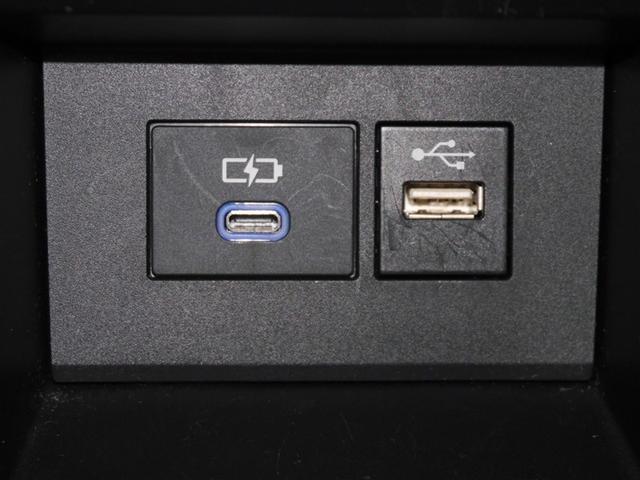 アクア Ｚ　クルコン　ドライブレコーダー　Ｂカメ　横滑り防止装置　盗難防止システム　スマートキー　ナビ　ＥＴＣ　寒冷地仕様　ＡＣ１００Ｖ電源　ＡＷ　ミュージックプレイヤー接続可　メモリーナビ　オートエアコン（17枚目）