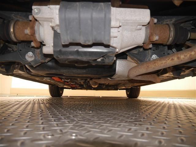 アクア Ｚ　クルコン　ドライブレコーダー　Ｂカメ　横滑り防止装置　盗難防止システム　スマートキー　ナビ　ＥＴＣ　寒冷地仕様　ＡＣ１００Ｖ電源　ＡＷ　ミュージックプレイヤー接続可　メモリーナビ　オートエアコン（39枚目）