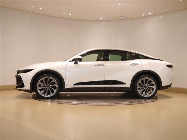 クラウンクロスオーバー Ｇ　レザーパッケージ　ＬＥＤヘッドライト　衝突被害軽減ブレーキ　ＡＣ１００Ｖ電源　地デジ　電動シート　オートクルーズコントロール　バックモニター　盗難防止システム　ＥＴＣ　　４ＷＤ　横滑り防止機能（2枚目）