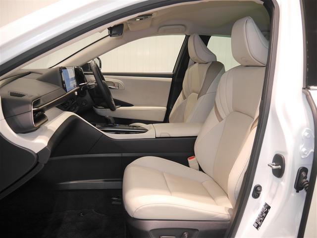 クラウンクロスオーバー Ｇ　レザーパッケージ　ＬＥＤヘッドライト　衝突被害軽減ブレーキ　ＡＣ１００Ｖ電源　地デジ　電動シート　オートクルーズコントロール　バックモニター　盗難防止システム　ＥＴＣ　　４ＷＤ　横滑り防止機能（12枚目）