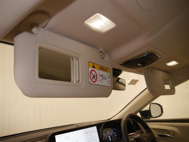 クラウンクロスオーバー Ｇ　レザーパッケージ　ＬＥＤヘッドライト　衝突被害軽減ブレーキ　ＡＣ１００Ｖ電源　地デジ　電動シート　オートクルーズコントロール　バックモニター　盗難防止システム　ＥＴＣ　　４ＷＤ　横滑り防止機能（30枚目）