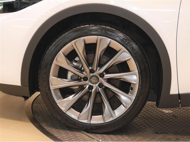 クラウンクロスオーバー Ｇ　レザーパッケージ　ＬＥＤヘッドライト　衝突被害軽減ブレーキ　ＡＣ１００Ｖ電源　地デジ　電動シート　オートクルーズコントロール　バックモニター　盗難防止システム　ＥＴＣ　　４ＷＤ　横滑り防止機能（38枚目）