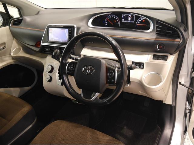 シエンタ G 衝突被害軽減 ウォークスルー VSC リアカメラ デュアルパワースライドドア メディアプレイヤー接続 4WD車 キーフリーシステム AAC パワーウインドウ ナビ&TV ETC車載器 寒冷地 ABS(4枚目)