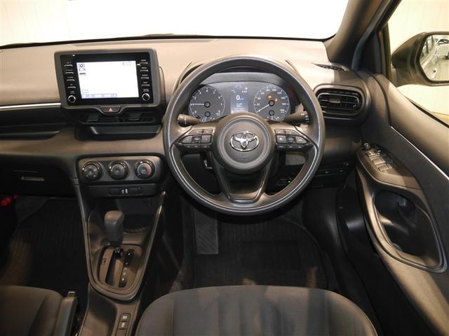 ヤリス Ｘ　追突防止装置　ＶＳＣ　スマートキー＆プッシュスタート　イモビライザー　寒冷地仕様　Ｂカメラ　マニュアルエアコン　ＥＴＣ付　ナビ　Ａクルコン　レンタアップ　４ＷＤ　パワーウインドウ　ＡＢＳ　キーレス（5枚目）