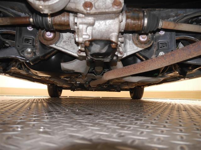 ヤリス Ｘ　追突防止装置　ＶＳＣ　スマートキー＆プッシュスタート　イモビライザー　寒冷地仕様　Ｂカメラ　マニュアルエアコン　ＥＴＣ付　ナビ　Ａクルコン　レンタアップ　４ＷＤ　パワーウインドウ　ＡＢＳ　キーレス（33枚目）