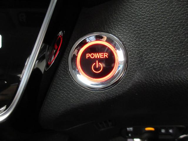 ハイブリッドZ・ホンダセンシング 4WD 衝突軽軽減ブレーキ レーンキープ レーダークルーズコントロール スマートキー LEDヘットライト 横滑り防止VSA 純正ナビ バックカメラ シートヒーター ETC(18枚目)
