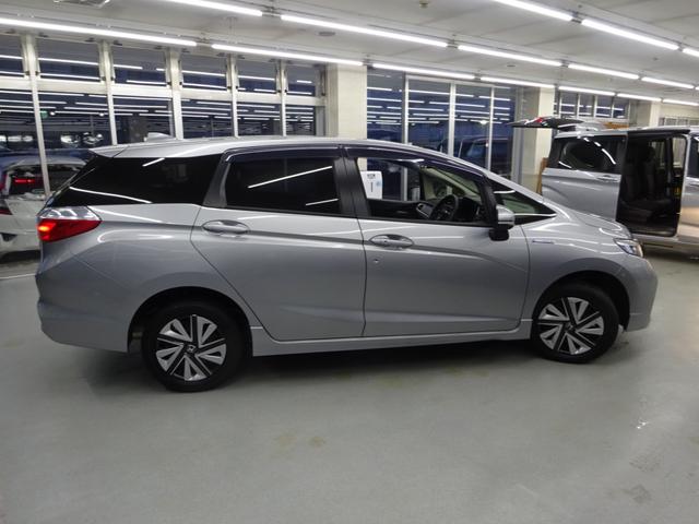 ハイブリッド ホンダセンシング 衝突軽減ブレーキ 車間維持クルコン レーンアシスト ETC車載器 横滑り防止機能 イモビライザー スマートキー プッシュスタート(4枚目)