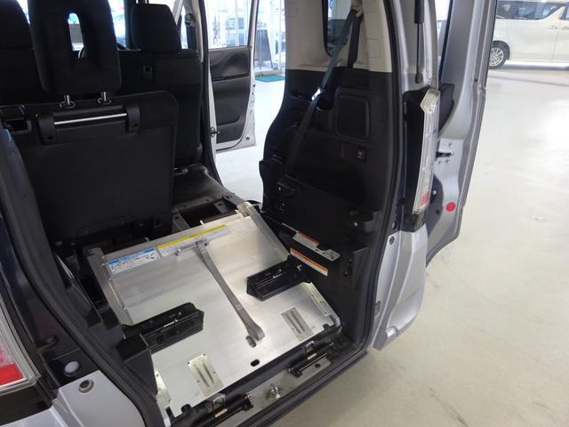 G 車椅子仕様車 社外CDコンポ 横滑り防止機能 スマートキー 夏冬タイヤ イモビライザー(42枚目)