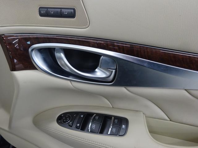 370GT FOUR 純正HDDナビ 全方位カメラ ミュージックサーバー 助手席オットマン ETC車載器 LEDライト 横滑り防止機能 クルーズコントロール スマートキー パワーシート(61枚目)