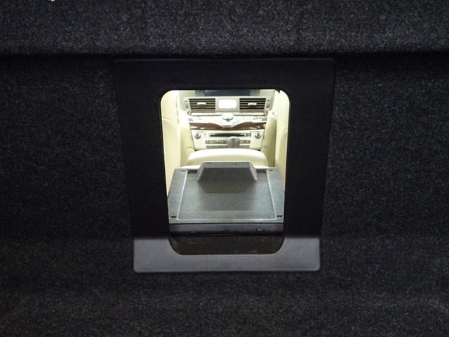 370GT FOUR 純正HDDナビ 全方位カメラ ミュージックサーバー 助手席オットマン ETC車載器 LEDライト 横滑り防止機能 クルーズコントロール スマートキー パワーシート(68枚目)