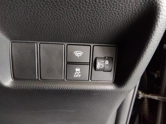 フィット ｅ：ＨＥＶホーム　４ＷＤ　ドライブレコーダー　ＥＴＣ　バックカメラ　ナビ　ＴＶ　クリアランスソナー　オートクルーズコントロール　レーンアシスト　衝突被害軽減システム　アルミホイール　オートライト　ＬＥＤヘッドランプ（8枚目）