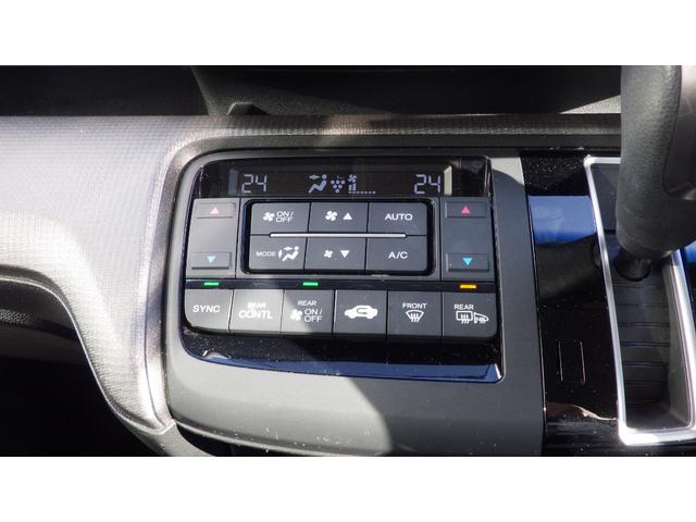 ステップワゴンスパーダ スパーダホンダセンシング　４ＷＤ　ドライブレコーダー　ＥＴＣ　バックカメラ　ナビ　ＴＶ　オートクルーズコントロール　レーンアシスト　衝突被害軽減システム　両側電動スライドドア　オートライト　ＬＥＤヘッドランプ　スマートキー（17枚目）