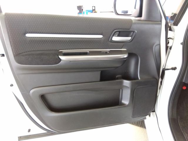 ステップワゴンスパーダ スパーダホンダセンシング　４ＷＤ　ドライブレコーダー　ＥＴＣ　バックカメラ　ナビ　ＴＶ　オートクルーズコントロール　レーンアシスト　衝突被害軽減システム　両側電動スライドドア　オートライト　ＬＥＤヘッドランプ　スマートキー（71枚目）