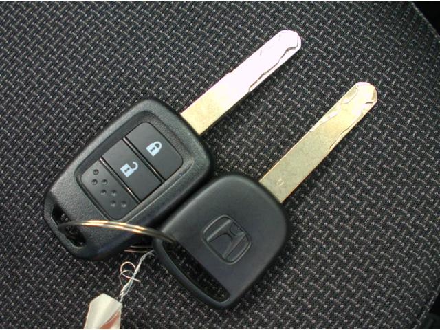 Ｎ－ＶＡＮ Ｌ・ホンダセンシング　ドライブレコーダー　バックカメラ　両側スライドドア　ナビ　ＴＶ　クリアランスソナー　オートクルーズコントロール　レーンアシスト　衝突被害軽減システム　オートライト　キーレスエントリー（11枚目）