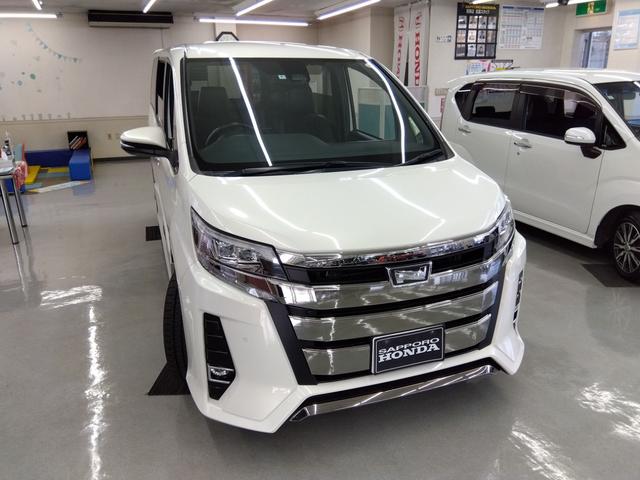 ノア Ｓｉ　ダブルバイビーＩＩ　４ＷＤ　バックカメラ　ナビ　ＴＶ　クリアランスソナー　オートクルーズコントロール　レーンアシスト　衝突被害軽減システム　両側電動スライドドア　オートマチックハイビーム　オートライト　ＬＥＤヘッドランプ（12枚目）