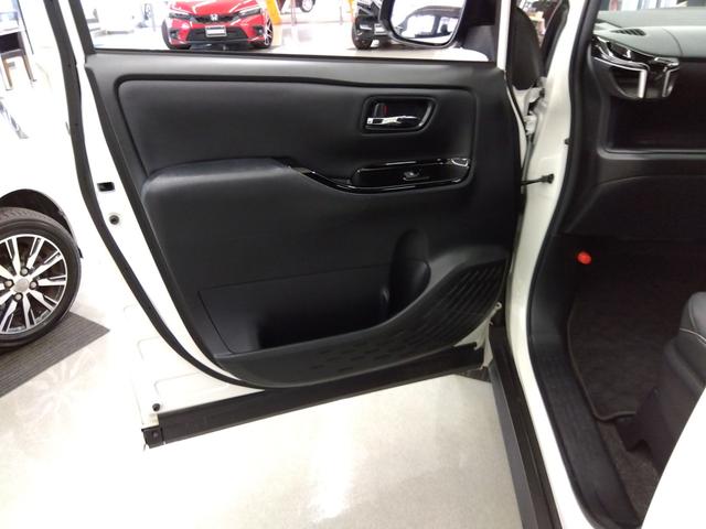 ノア Ｓｉ　ダブルバイビーＩＩ　４ＷＤ　バックカメラ　ナビ　ＴＶ　クリアランスソナー　オートクルーズコントロール　レーンアシスト　衝突被害軽減システム　両側電動スライドドア　オートマチックハイビーム　オートライト　ＬＥＤヘッドランプ（42枚目）