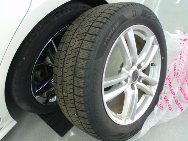 クラウンハイブリッド ＲＳ　Ｆｏｕｒ　４ＷＤ　ドライブレコーダー　クリアランスソナー　レーンアシスト　オートクルーズコントロール　衝突被害軽減システム　ＴＶ　アルミホイール　オートマチックハイビーム　オートライト　ＬＥＤヘッドランプ（32枚目）