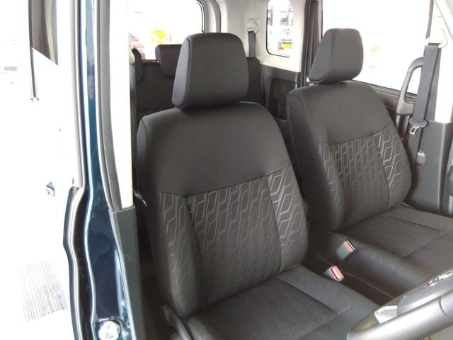 ルーミー カスタムG S 4WD 衝突軽減 横滑り防止 クルコン レーンアシスト 純正ナビ フルセグ ブルートゥース DVD再生 Bカメラ 純正EGスターター 両側パワースライドドア シートヒーター 冬タイヤ付き(44枚目)