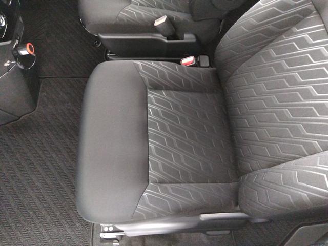 ルーミー カスタムG S 4WD 衝突軽減 横滑り防止 クルコン レーンアシスト 純正ナビ フルセグ ブルートゥース DVD再生 Bカメラ 純正EGスターター 両側パワースライドドア シートヒーター 冬タイヤ付き(49枚目)