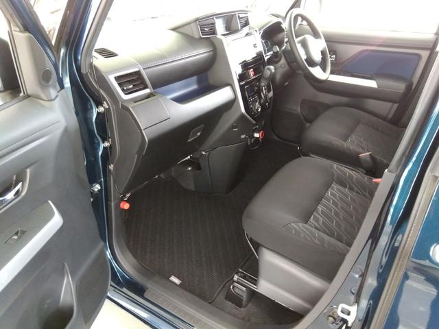 ルーミー カスタムG S 4WD 衝突軽減 横滑り防止 クルコン レーンアシスト 純正ナビ フルセグ ブルートゥース DVD再生 Bカメラ 純正EGスターター 両側パワースライドドア シートヒーター 冬タイヤ付き(51枚目)