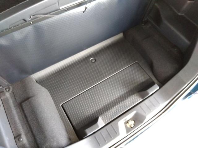 ルーミー カスタムG S 4WD 衝突軽減 横滑り防止 クルコン レーンアシスト 純正ナビ フルセグ ブルートゥース DVD再生 Bカメラ 純正EGスターター 両側パワースライドドア シートヒーター 冬タイヤ付き(63枚目)