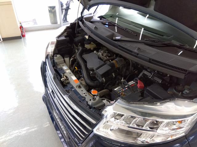 ルーミー カスタムG S 4WD 衝突軽減 横滑り防止 クルコン レーンアシスト 純正ナビ フルセグ ブルートゥース DVD再生 Bカメラ 純正EGスターター 両側パワースライドドア シートヒーター 冬タイヤ付き(80枚目)