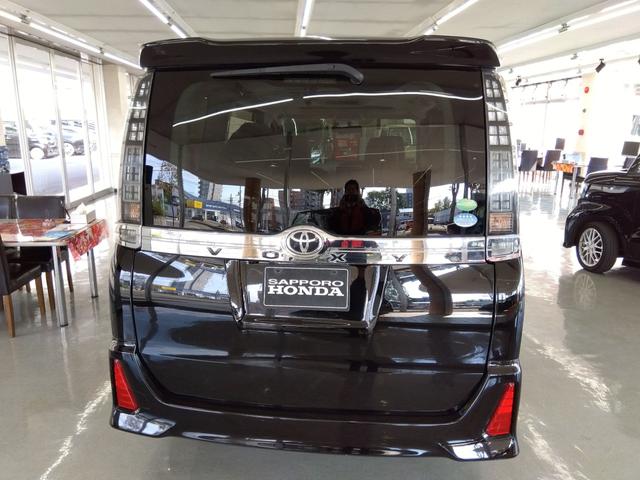 ヴォクシー ZS 4WD ドライブレコーダー ETC バックカメラ ナビ TV 両側電動スライドドア オートライト LEDヘッドランプ サンルーフ スマートキー アイドリングストップ 電動格納ミラー 3列シート(15枚目)