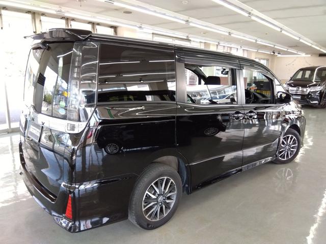 ヴォクシー ZS 4WD ドライブレコーダー ETC バックカメラ ナビ TV 両側電動スライドドア オートライト LEDヘッドランプ サンルーフ スマートキー アイドリングストップ 電動格納ミラー 3列シート(16枚目)