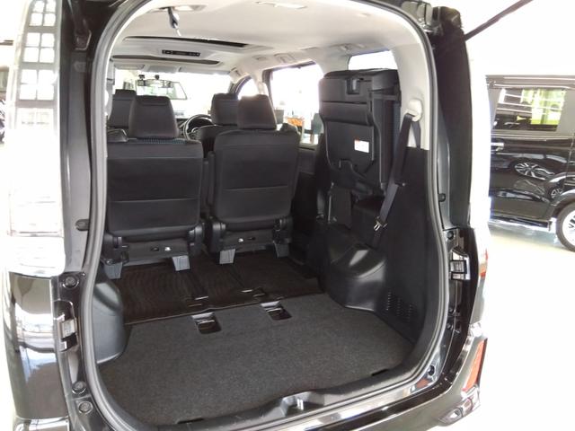 ヴォクシー ZS 4WD ドライブレコーダー ETC バックカメラ ナビ TV 両側電動スライドドア オートライト LEDヘッドランプ サンルーフ スマートキー アイドリングストップ 電動格納ミラー 3列シート(18枚目)