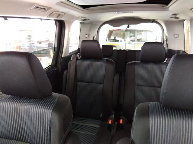 ヴォクシー ZS 4WD ドライブレコーダー ETC バックカメラ ナビ TV 両側電動スライドドア オートライト LEDヘッドランプ サンルーフ スマートキー アイドリングストップ 電動格納ミラー 3列シート(44枚目)