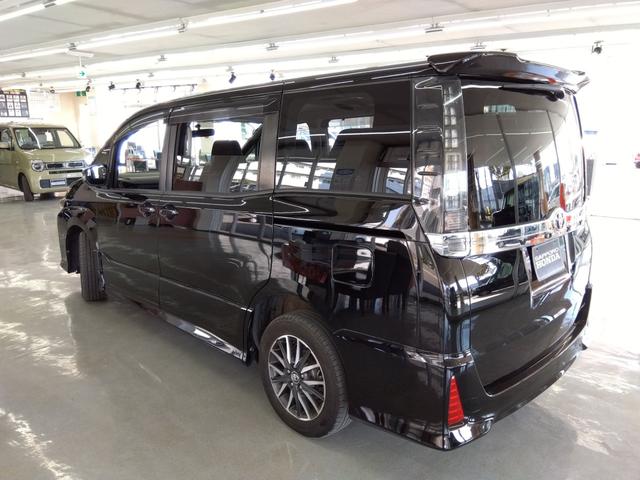 ヴォクシー ZS 4WD ドライブレコーダー ETC バックカメラ ナビ TV 両側電動スライドドア オートライト LEDヘッドランプ サンルーフ スマートキー アイドリングストップ 電動格納ミラー 3列シート(60枚目)