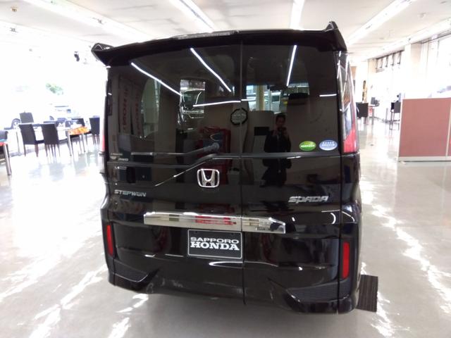 ステップワゴンスパーダ スパーダ　ホンダセンシング　ワンオーナー　４ＷＤ　衝突軽減　クルコン　ＶＳＡ　レーンアシスト　純正ナビＴＶ　純正後席モニター　両側パワースライド　純正ドライブレコーダー　ＥＧスターター　冬タイヤ付き（9枚目）