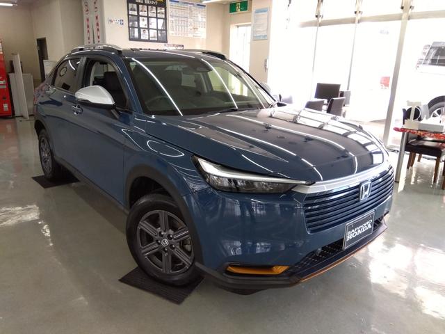 ヴェゼル e:HEV X・HuNTパッケージ ワンオーナー 衝突軽減 レーンキープ VSA クルコン ハーフレザーシート 純正ナビ フルセグ ブルートゥース DVD再生 Bカメラ ETC 純正ドラレコ(前後)冬タイヤ付き(4枚目)