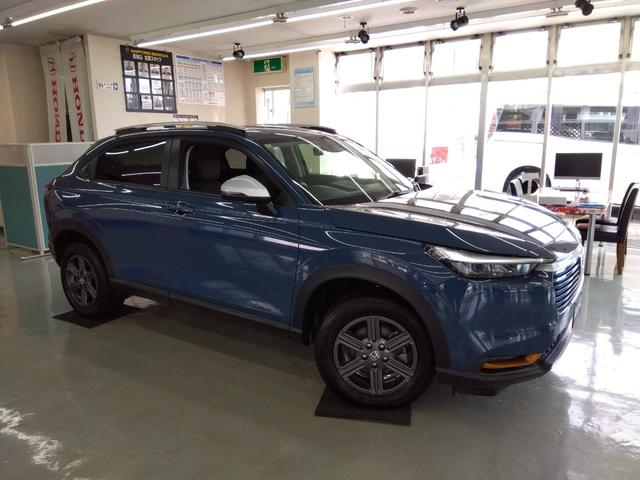 ヴェゼル e:HEV X・HuNTパッケージ ワンオーナー 衝突軽減 レーンキープ VSA クルコン ハーフレザーシート 純正ナビ フルセグ ブルートゥース DVD再生 Bカメラ ETC 純正ドラレコ(前後)冬タイヤ付き(5枚目)