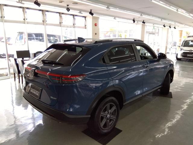 ヴェゼル e:HEV X・HuNTパッケージ ワンオーナー 衝突軽減 レーンキープ VSA クルコン ハーフレザーシート 純正ナビ フルセグ ブルートゥース DVD再生 Bカメラ ETC 純正ドラレコ(前後)冬タイヤ付き(7枚目)