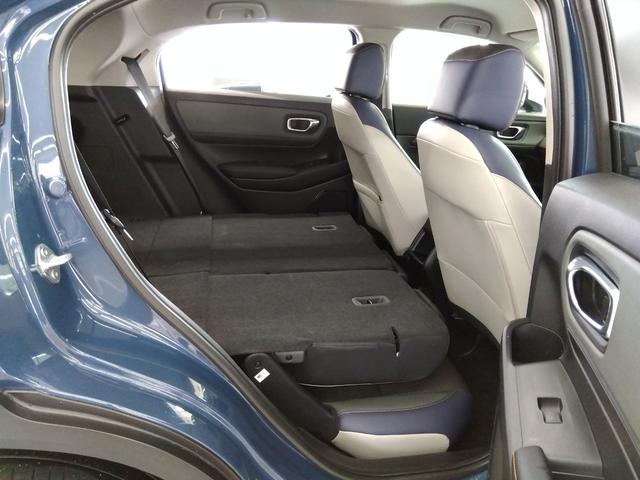 ヴェゼル e:HEV X・HuNTパッケージ ワンオーナー 衝突軽減 レーンキープ VSA クルコン ハーフレザーシート 純正ナビ フルセグ ブルートゥース DVD再生 Bカメラ ETC 純正ドラレコ(前後)冬タイヤ付き(52枚目)