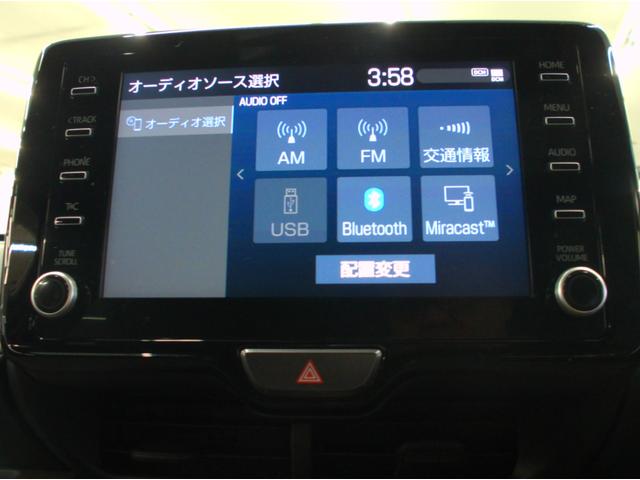 ヤリス G 4WD ETC 全周囲カメラ オートクルーズコントロール レーンアシスト 衝突被害軽減システム アルミホイール オートマチックハイビーム オートライト スマートキー シートヒーター CVT(5枚目)