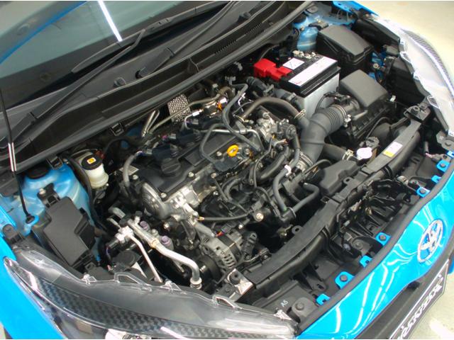 ヤリス G 4WD ETC 全周囲カメラ オートクルーズコントロール レーンアシスト 衝突被害軽減システム アルミホイール オートマチックハイビーム オートライト スマートキー シートヒーター CVT(18枚目)