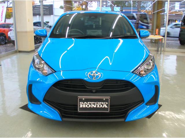 ヤリス G 4WD ETC 全周囲カメラ オートクルーズコントロール レーンアシスト 衝突被害軽減システム アルミホイール オートマチックハイビーム オートライト スマートキー シートヒーター CVT(27枚目)