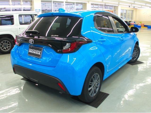 ヤリス G 4WD ETC 全周囲カメラ オートクルーズコントロール レーンアシスト 衝突被害軽減システム アルミホイール オートマチックハイビーム オートライト スマートキー シートヒーター CVT(39枚目)