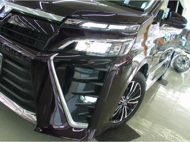 ヴォクシー ZS ワンオーナー 衝突軽減 クルコン 横滑り防止 純正ナビ フルセグ ブルートゥース DVD再生 Bカメラ 後席モニター 両側パワースライドドア EGスターター ドラレコ 冬タイヤ付き(11枚目)