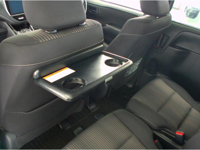 ヴォクシー ZS ワンオーナー 衝突軽減 クルコン 横滑り防止 純正ナビ フルセグ ブルートゥース DVD再生 Bカメラ 後席モニター 両側パワースライドドア EGスターター ドラレコ 冬タイヤ付き(56枚目)