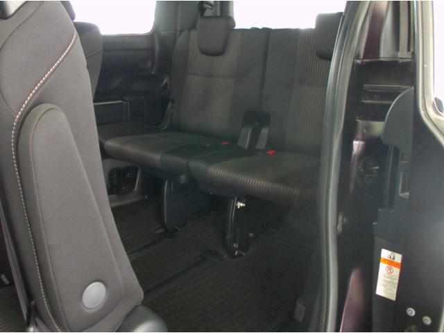 ヴォクシー ZS ワンオーナー 衝突軽減 クルコン 横滑り防止 純正ナビ フルセグ ブルートゥース DVD再生 Bカメラ 後席モニター 両側パワースライドドア EGスターター ドラレコ 冬タイヤ付き(57枚目)