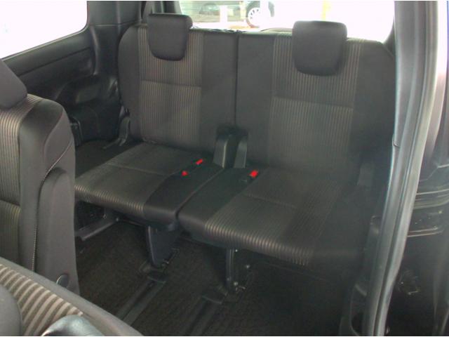 ヴォクシー ZS ワンオーナー 衝突軽減 クルコン 横滑り防止 純正ナビ フルセグ ブルートゥース DVD再生 Bカメラ 後席モニター 両側パワースライドドア EGスターター ドラレコ 冬タイヤ付き(59枚目)