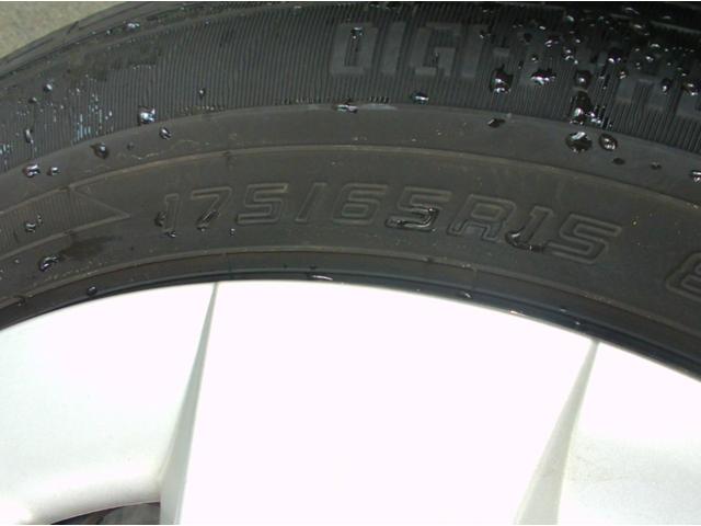 スペイド Ｆ　４ＷＤ　バックカメラ　ナビ　ＴＶ　電動スライドドア　スマートキー　電動格納ミラー　ウォークスルー　ＣＶＴ　ＣＤ　ミュージックプレイヤー接続可　Ｂｌｕｅｔｏｏｔｈ　衝突安全ボディ　ＡＢＳ　ＥＳＣ（37枚目）