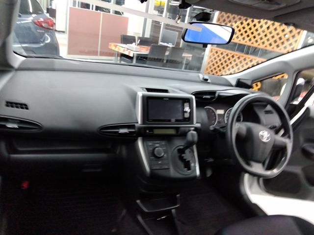 ウィッシュ 1.8X 4WD ETC バックカメラ ナビ スマートキー 電動格納ミラー 3列シート CVT アルミホイール 衝突安全ボディ ABS ESC エアコン パワーステアリング パワーウィンドウ(2枚目)