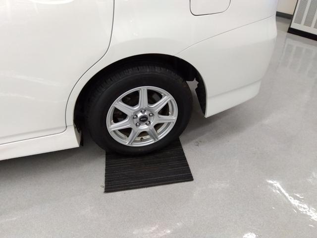 ウィッシュ 1.8X 4WD ETC バックカメラ ナビ スマートキー 電動格納ミラー 3列シート CVT アルミホイール 衝突安全ボディ ABS ESC エアコン パワーステアリング パワーウィンドウ(17枚目)